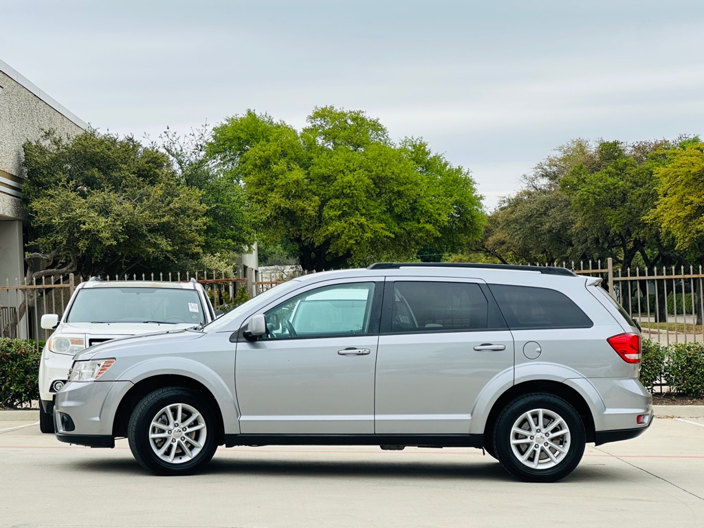 Photo 6 of this DODGE JOURNEY