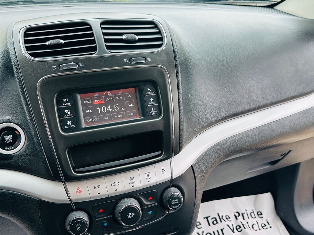 Photo 15 of this DODGE JOURNEY