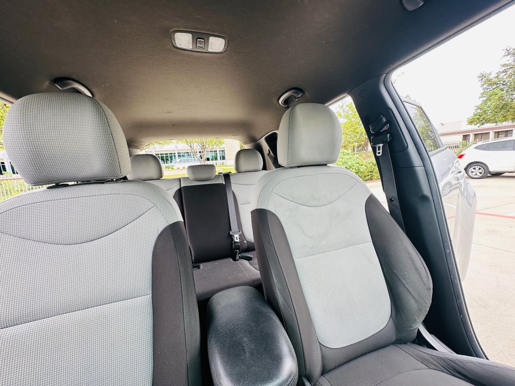 Photo 27 of this KIA SOUL