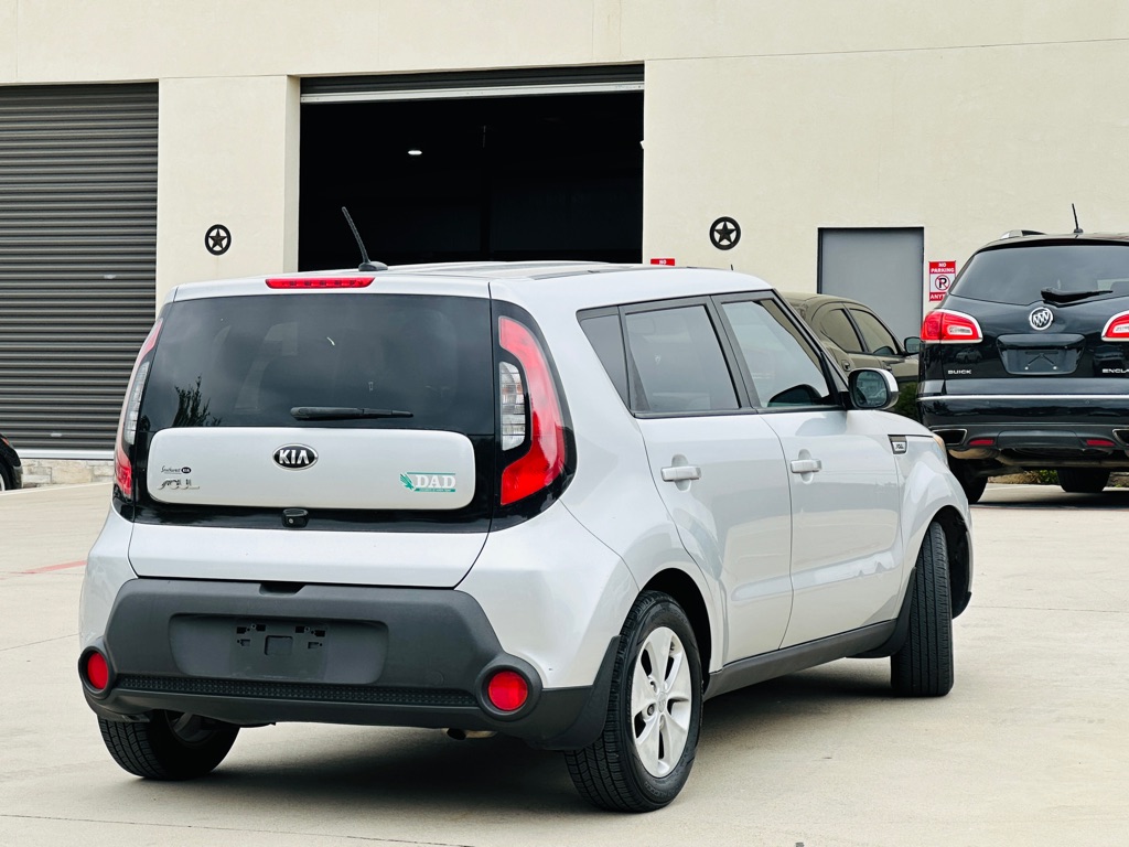 Photo 10 of this KIA SOUL