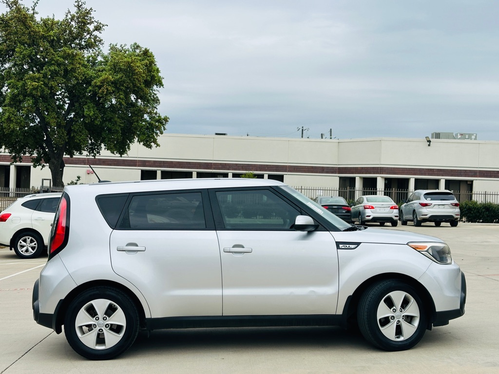 Photo 13 of this KIA SOUL