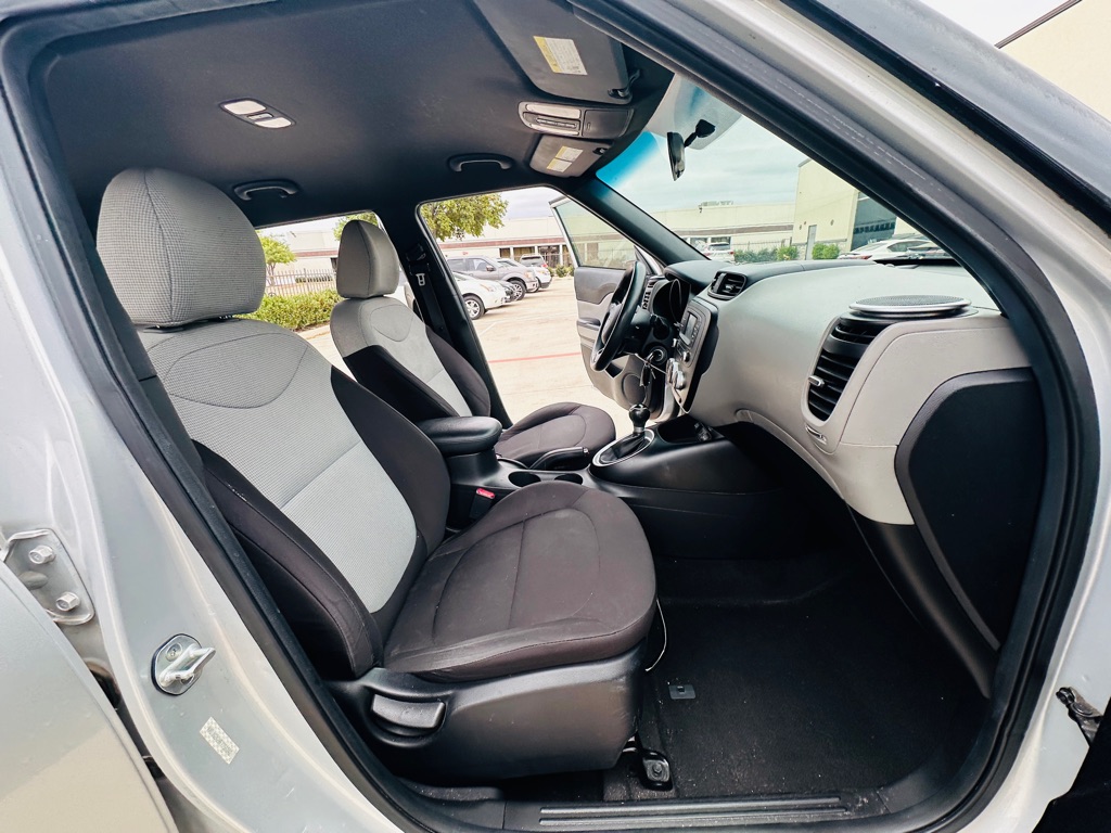 Photo 24 of this KIA SOUL