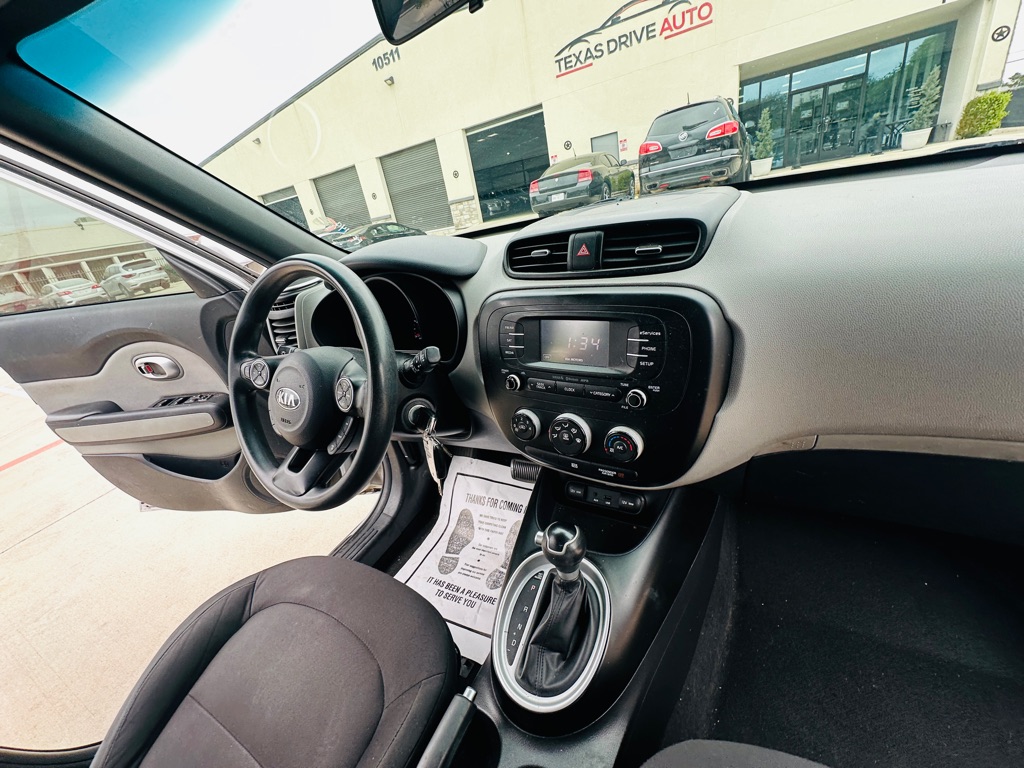 Photo 26 of this KIA SOUL