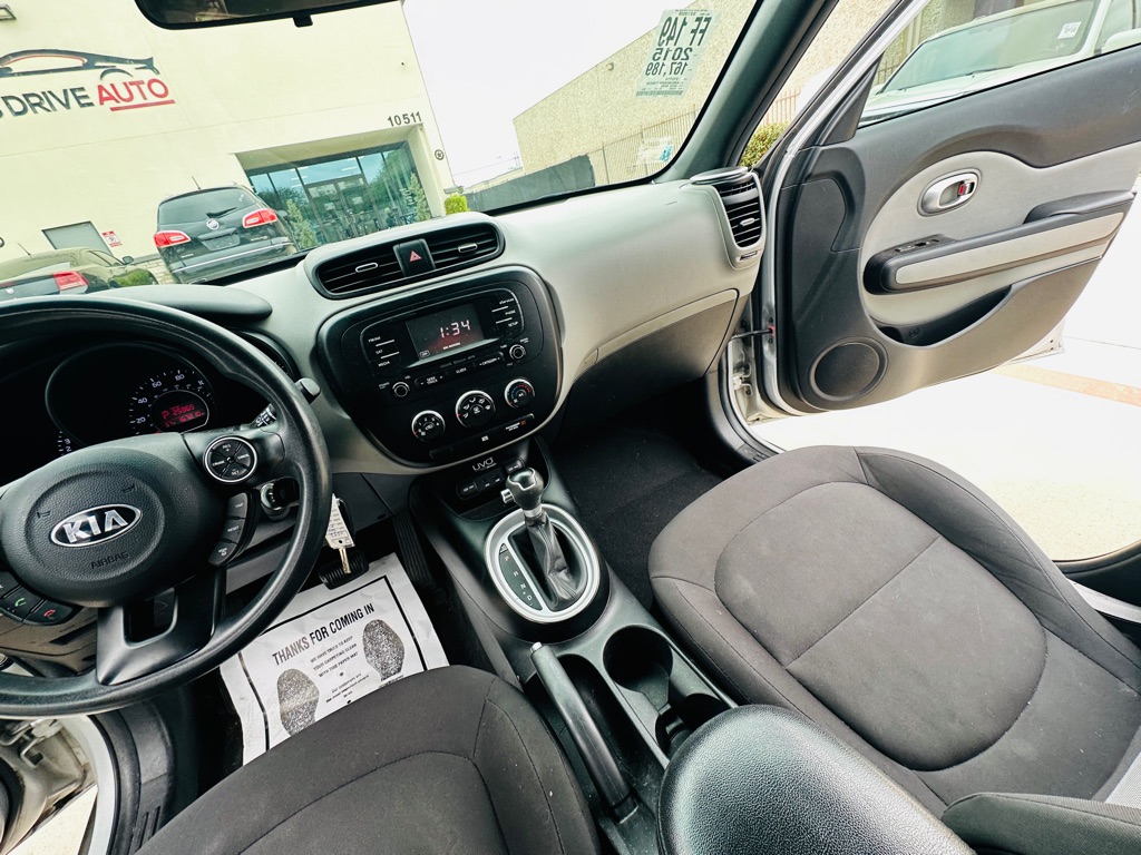 Photo 18 of this KIA SOUL