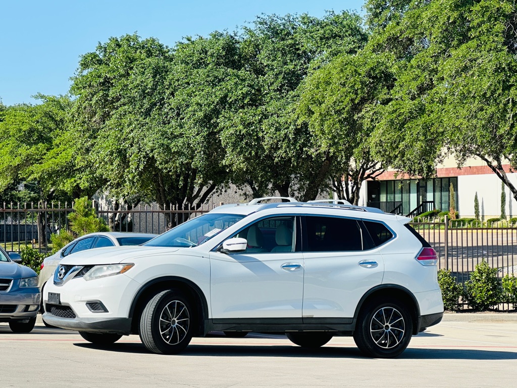 Photo 4 of this NISSAN ROGUE