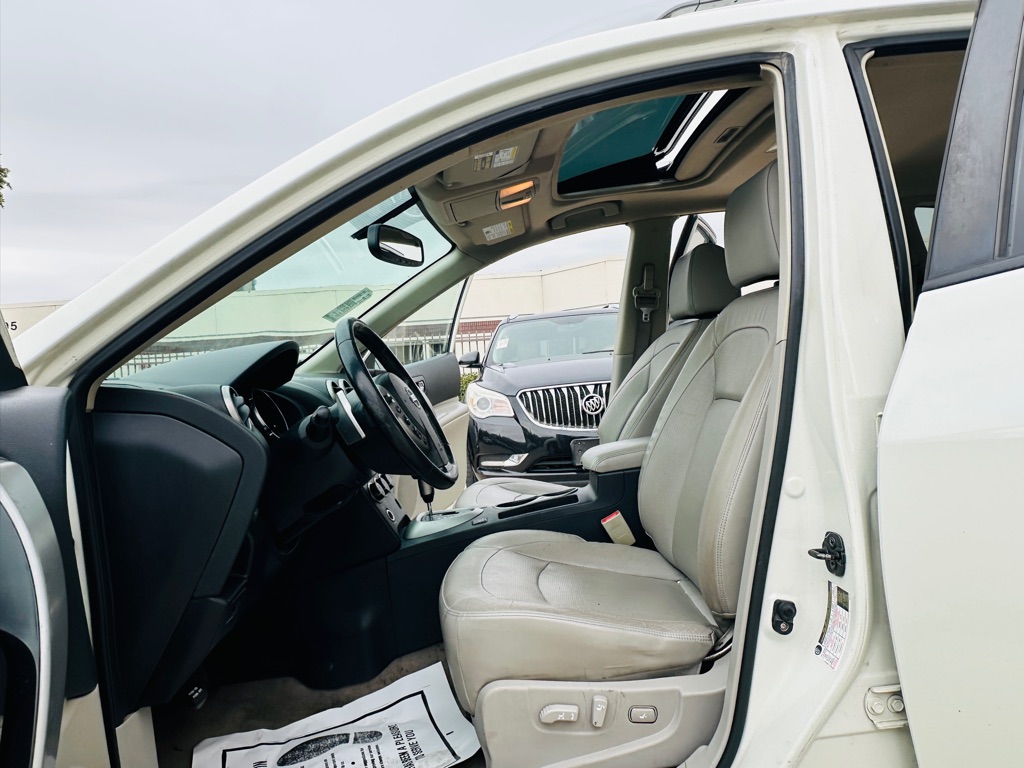 Photo 13 of this NISSAN ROGUE