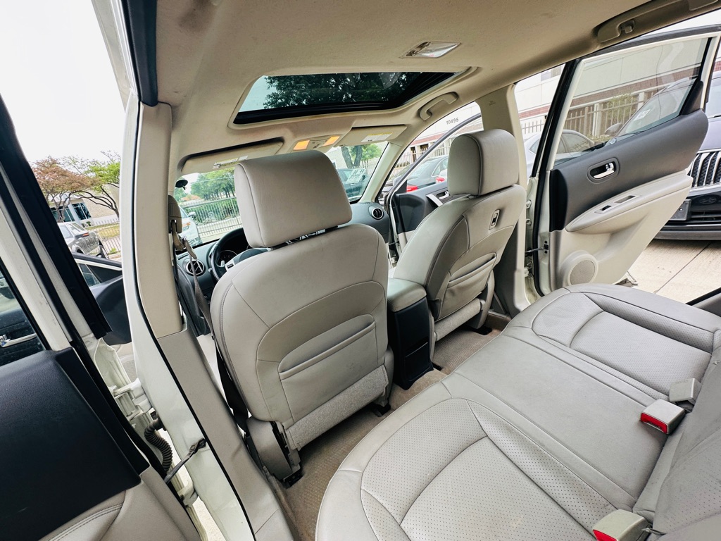 Photo 20 of this NISSAN ROGUE