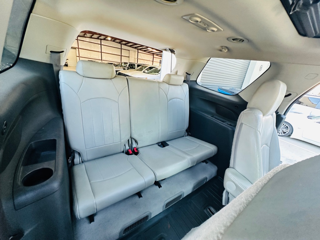 Photo 22 of this GMC ACADIA