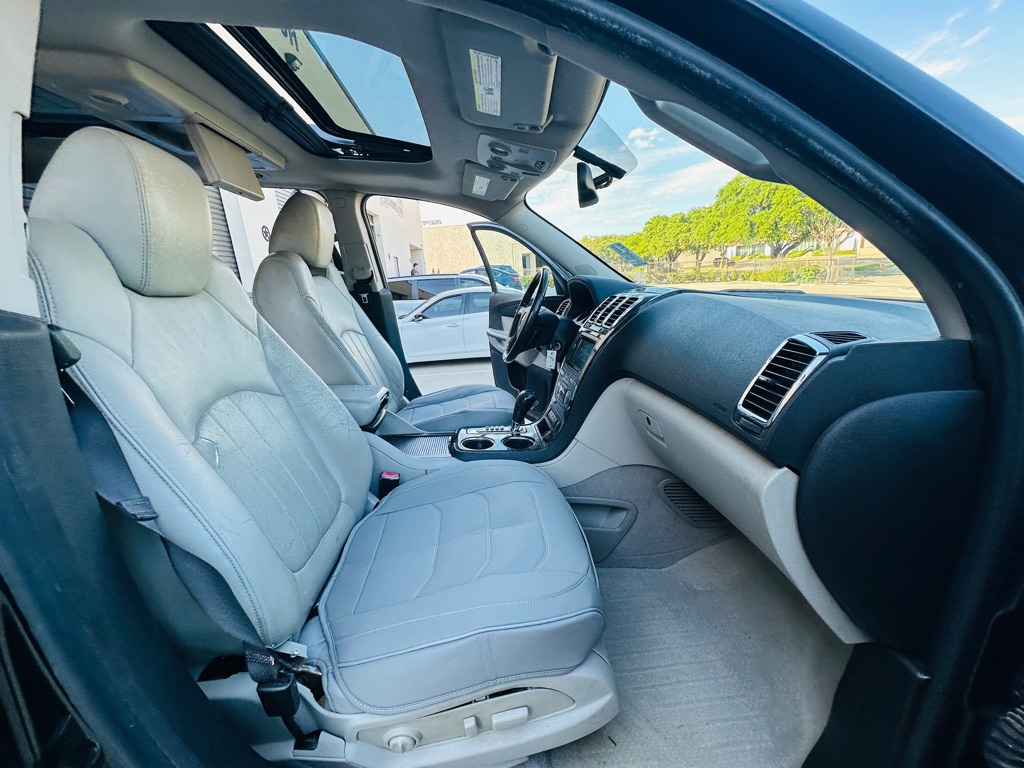 Photo 23 of this GMC ACADIA
