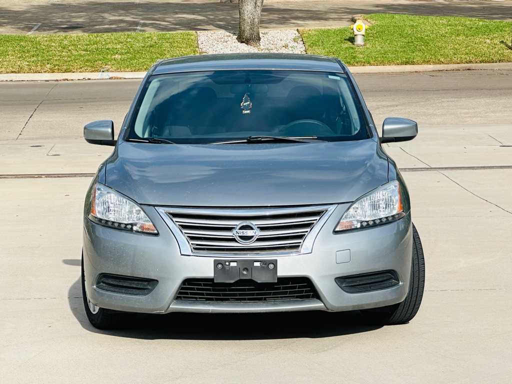 Photo 2 of this NISSAN SENTRA