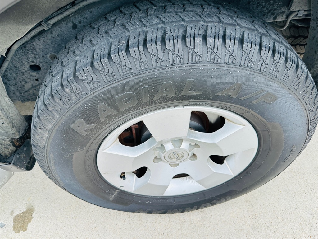Photo 27 of this NISSAN PATHFINDER