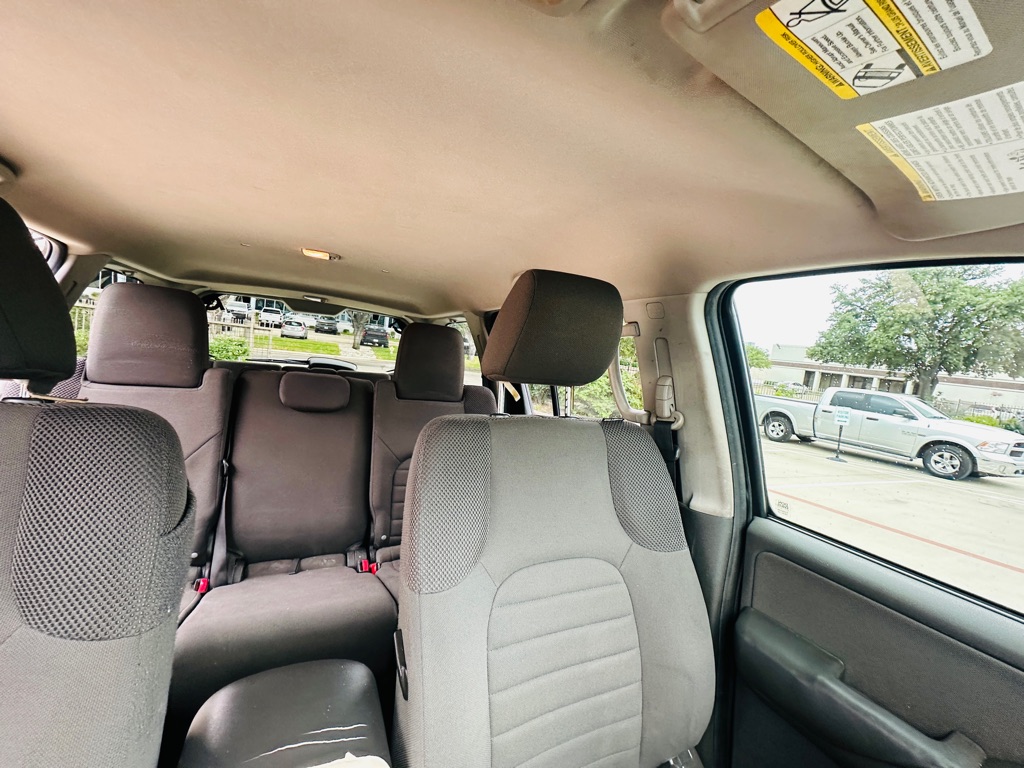 Photo 23 of this NISSAN PATHFINDER