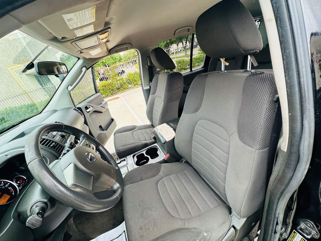 Photo 14 of this NISSAN PATHFINDER