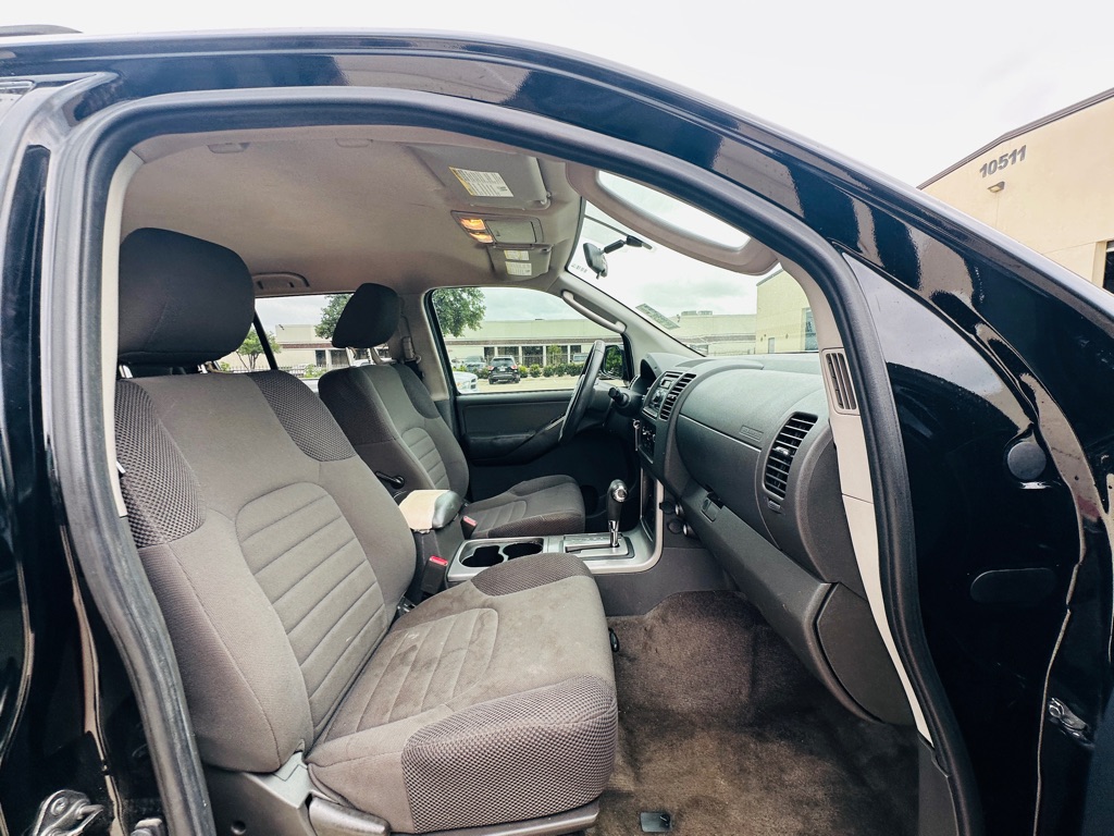 Photo 20 of this NISSAN PATHFINDER