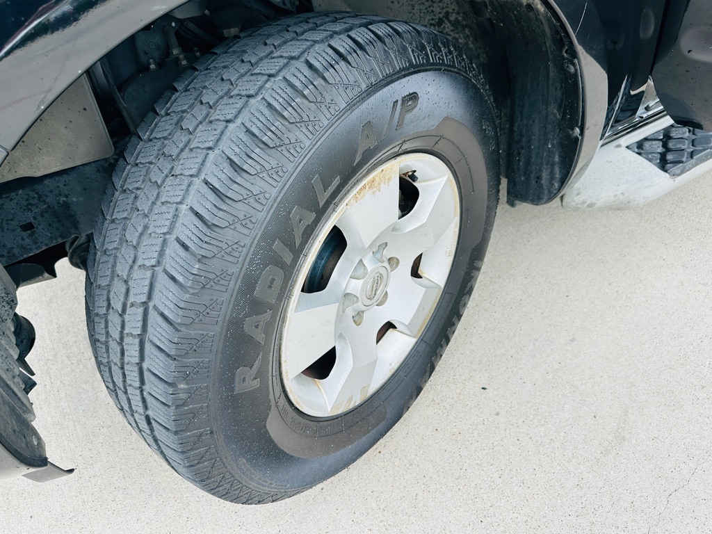 Photo 26 of this NISSAN PATHFINDER