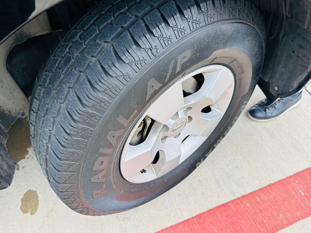 Photo 29 of this NISSAN PATHFINDER