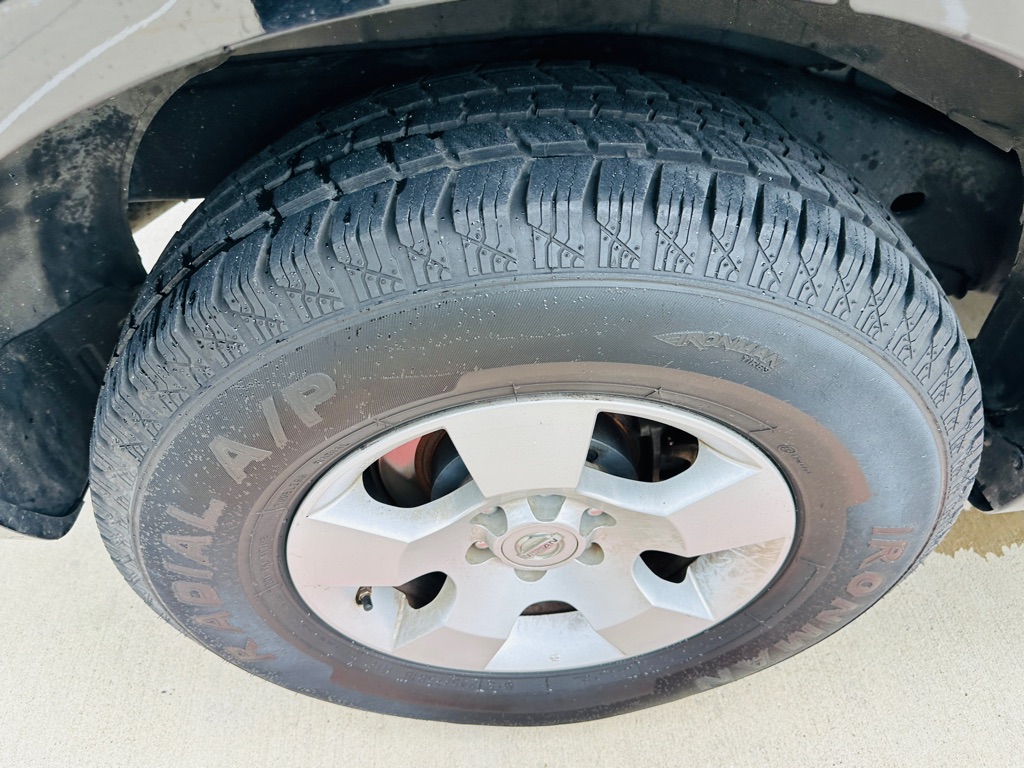 Photo 28 of this NISSAN PATHFINDER