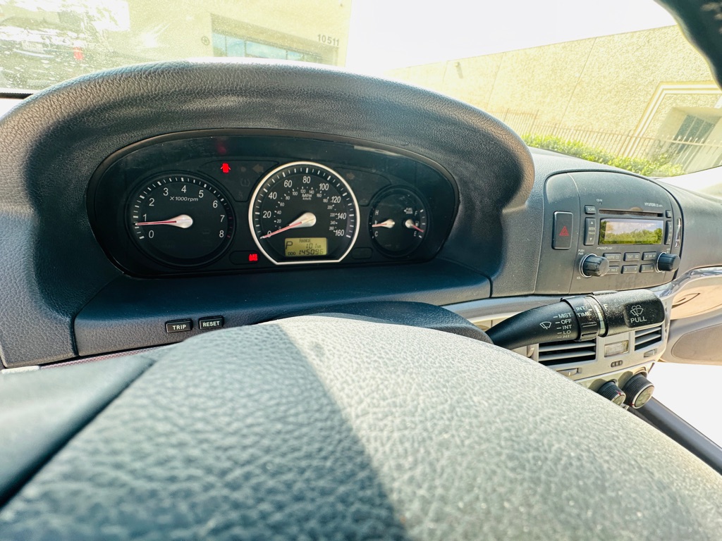 Photo 15 of this HYUNDAI SONATA