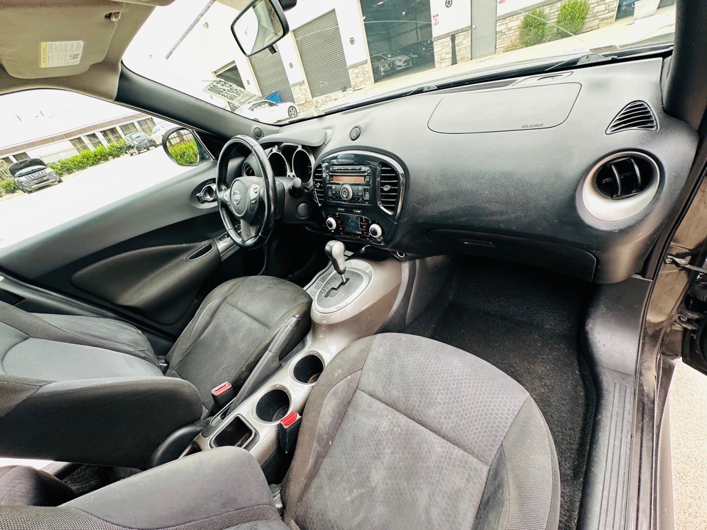 Photo 24 of this NISSAN JUKE