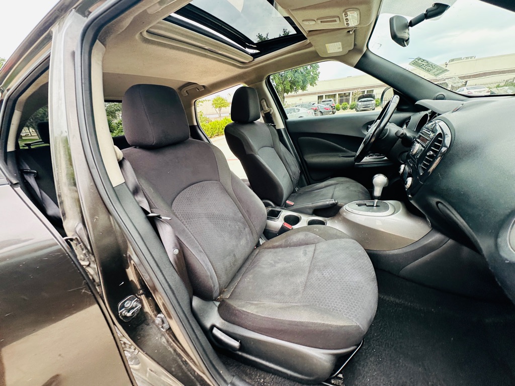 Photo 23 of this NISSAN JUKE