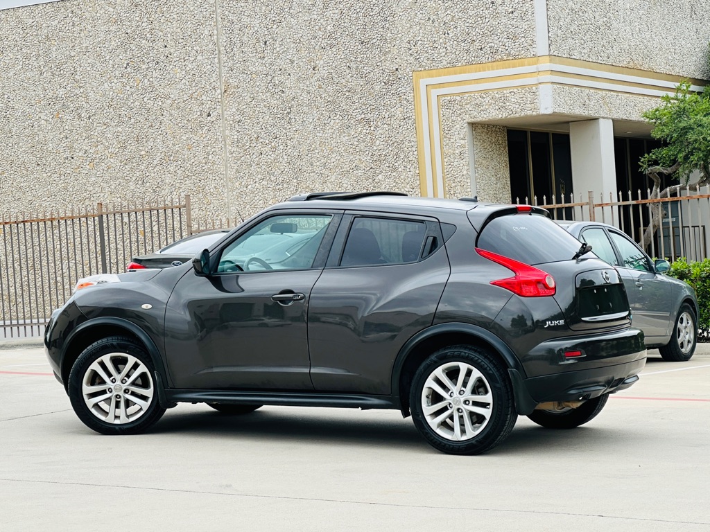 Photo 6 of this NISSAN JUKE
