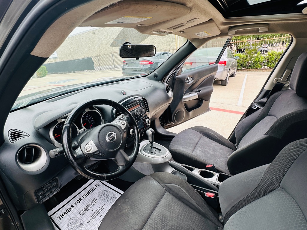 Photo 13 of this NISSAN JUKE