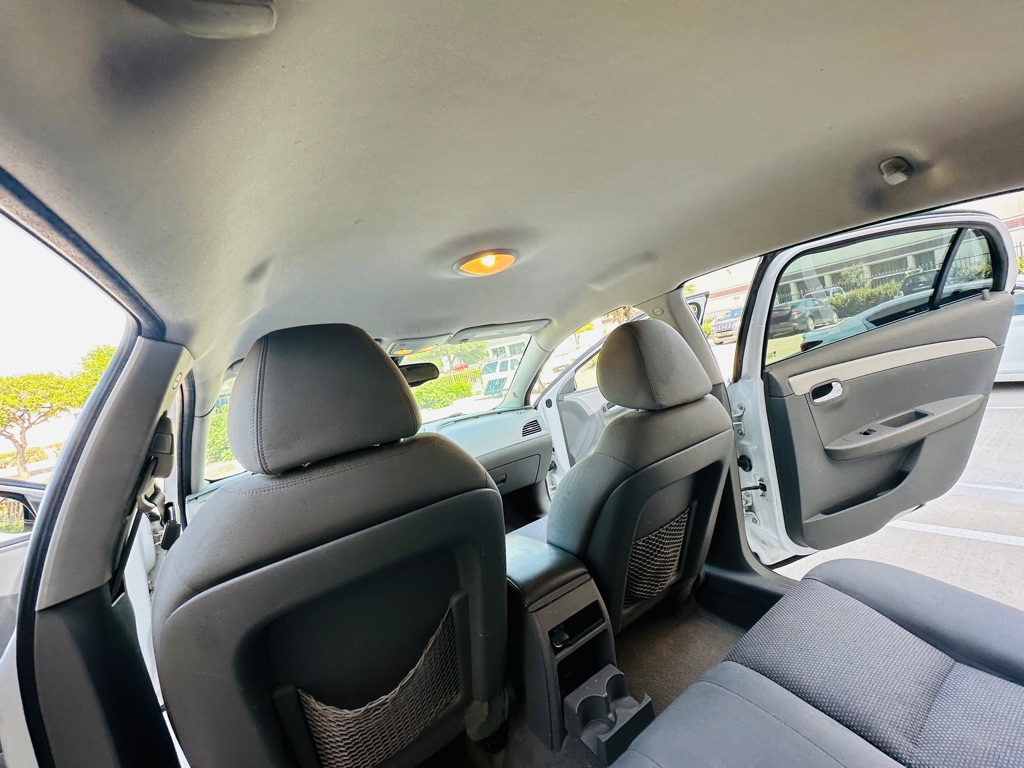 Photo 16 of this CHEVROLET MALIBU