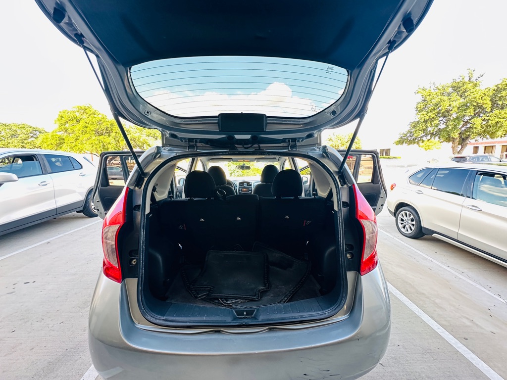 Photo 18 of this NISSAN VERSA NOTE