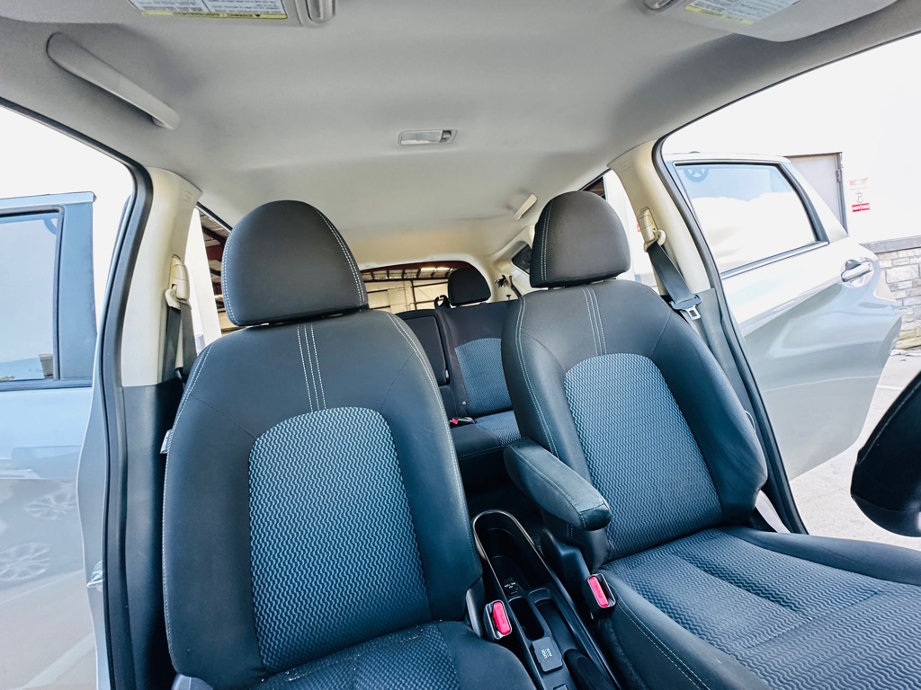 Photo 24 of this NISSAN VERSA NOTE