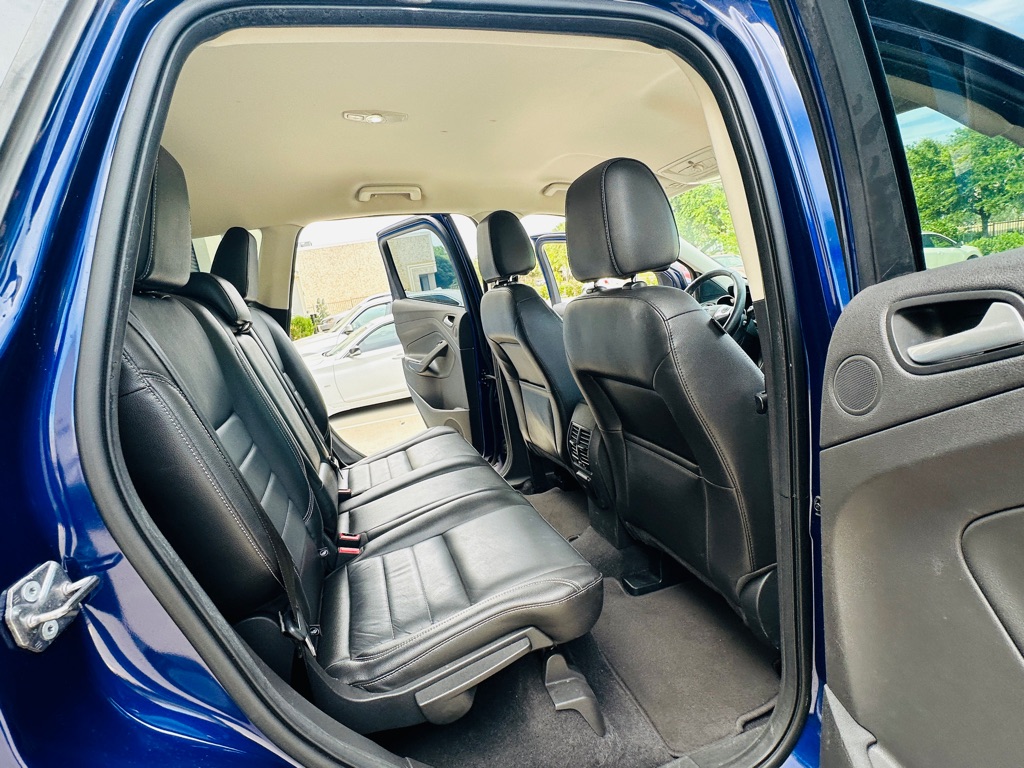 Photo 20 of this FORD ESCAPE