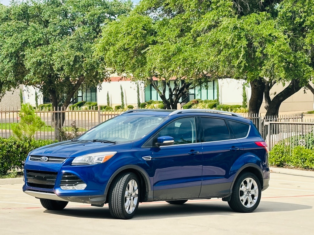 Photo 3 of this FORD ESCAPE