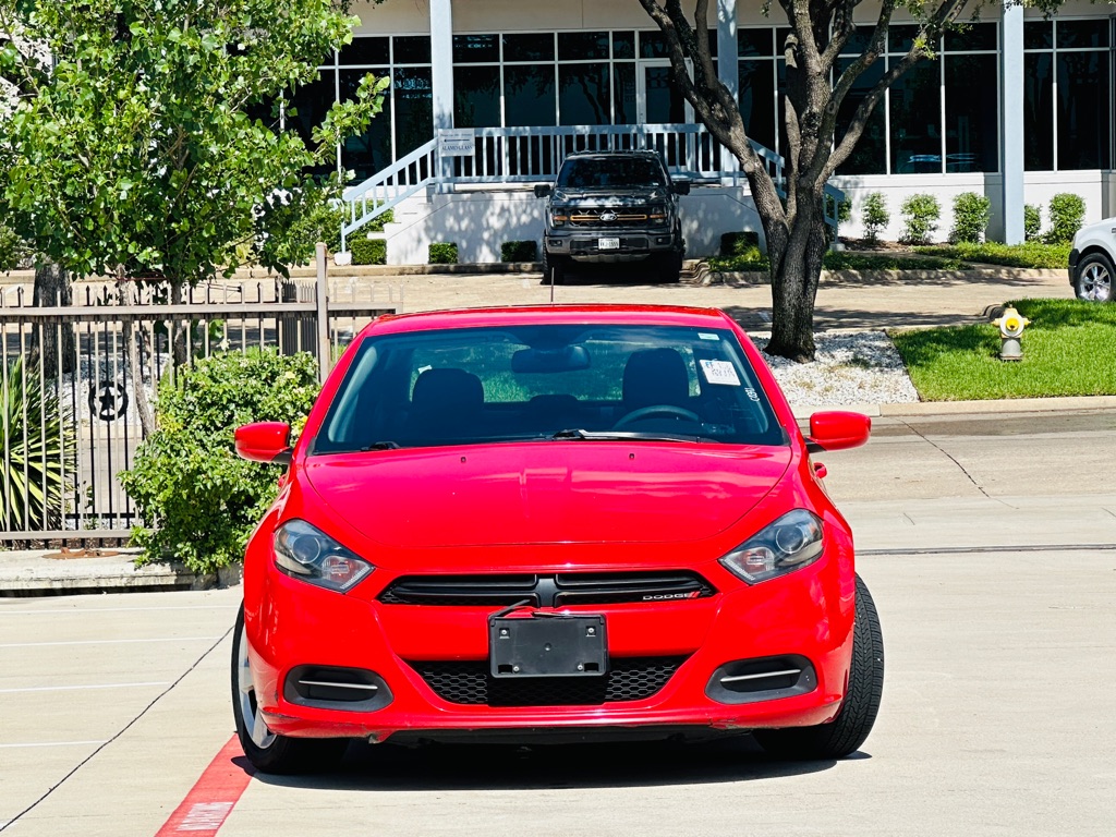 Photo 2 of this DODGE DART