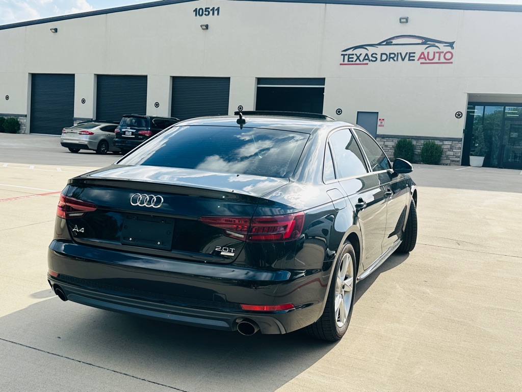 Photo 8 of this AUDI A4