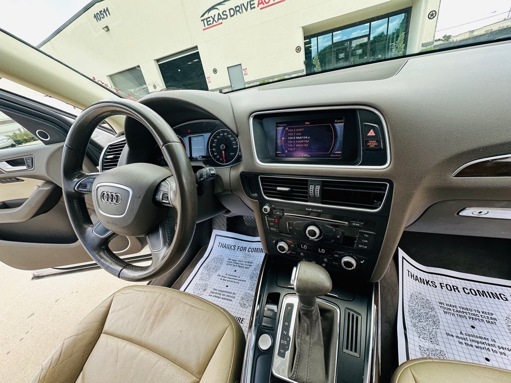 Photo 24 of this AUDI Q5