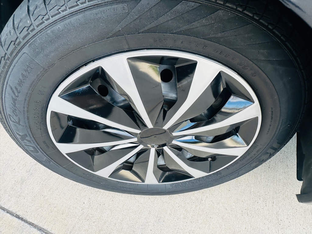 Photo 28 of this NISSAN ALTIMA