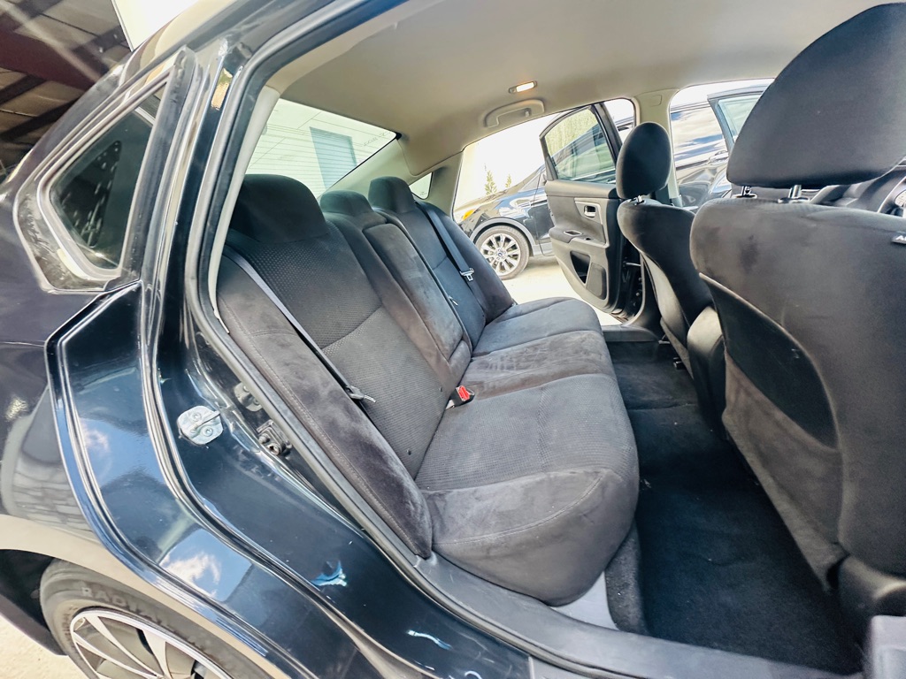 Photo 19 of this NISSAN ALTIMA
