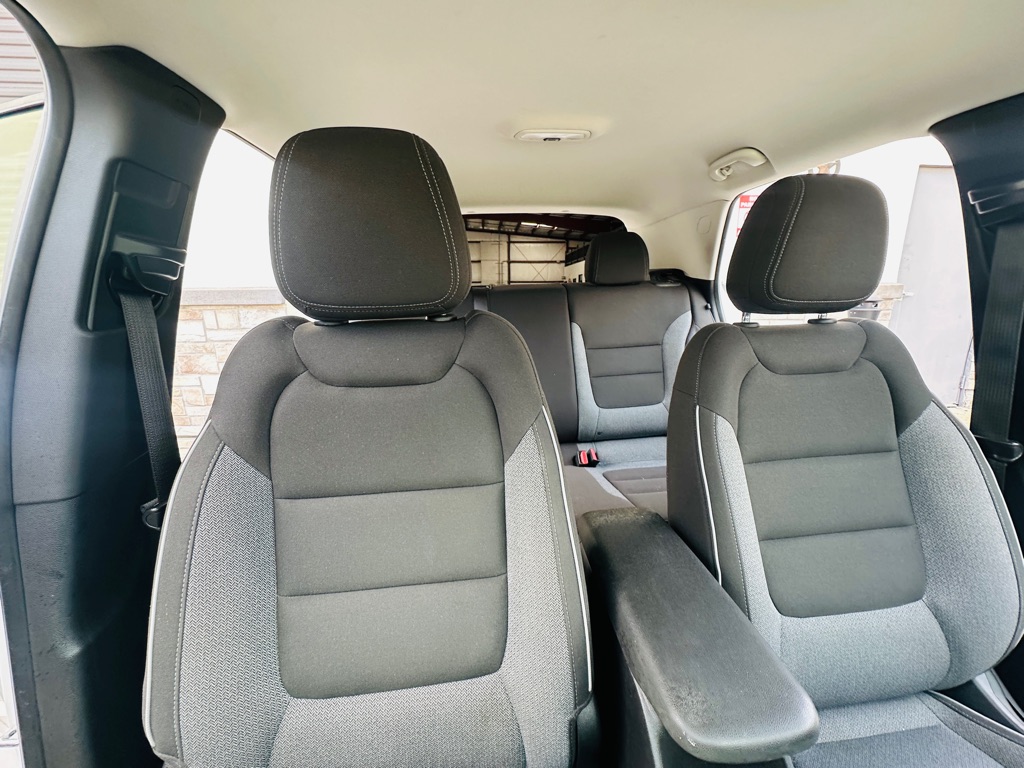 Photo 29 of this CHEVROLET TRAILBLAZER