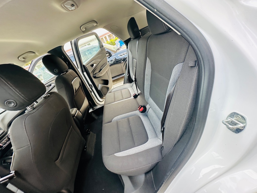 Photo 21 of this CHEVROLET TRAILBLAZER