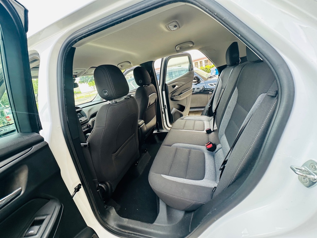 Photo 20 of this CHEVROLET TRAILBLAZER