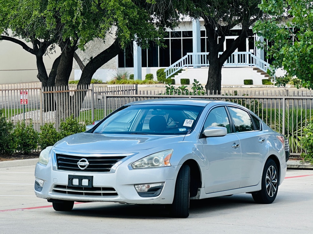 Photo 3 of this NISSAN ALTIMA