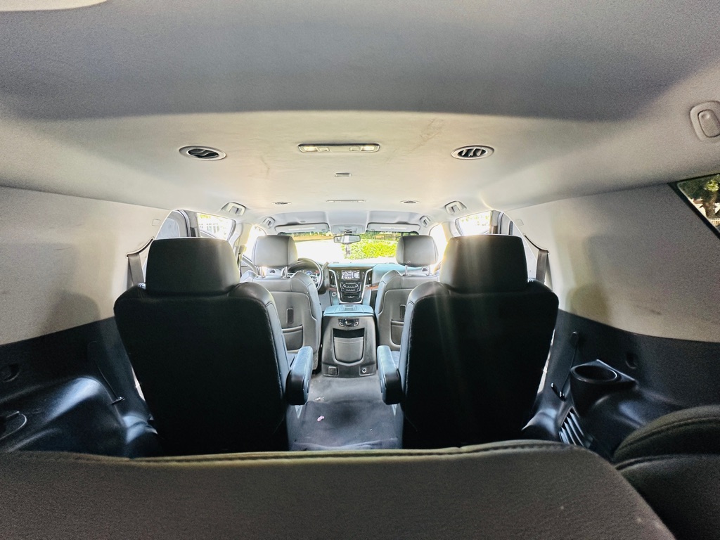 Photo 23 of this CADILLAC ESCALADE