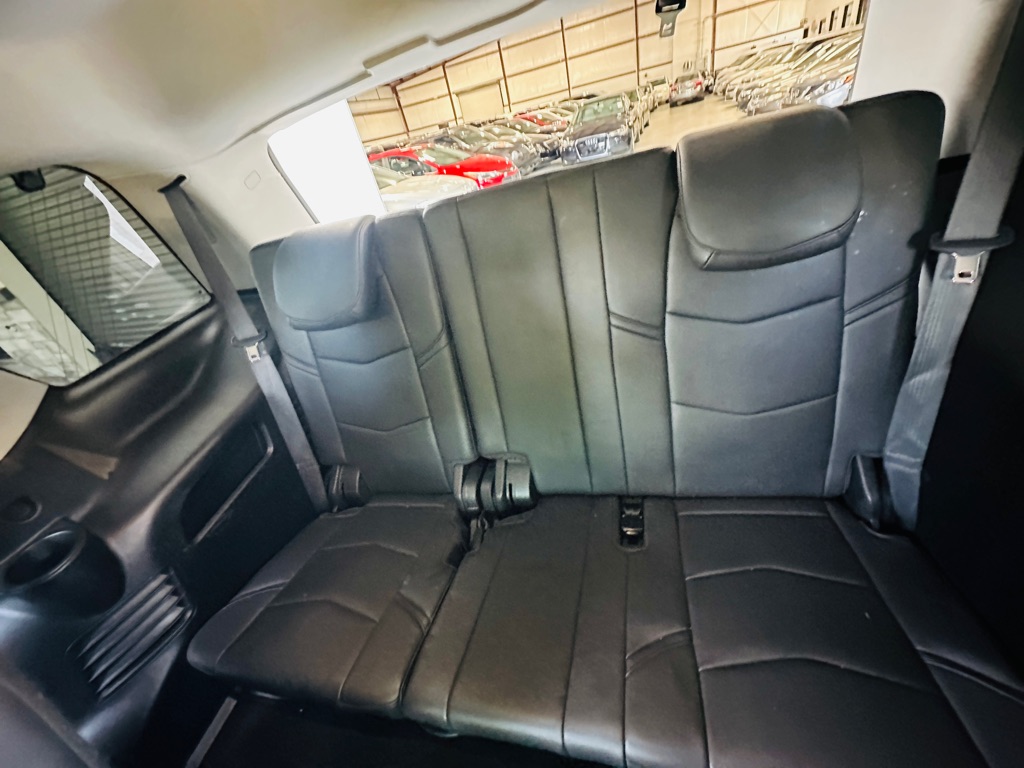 Photo 20 of this CADILLAC ESCALADE