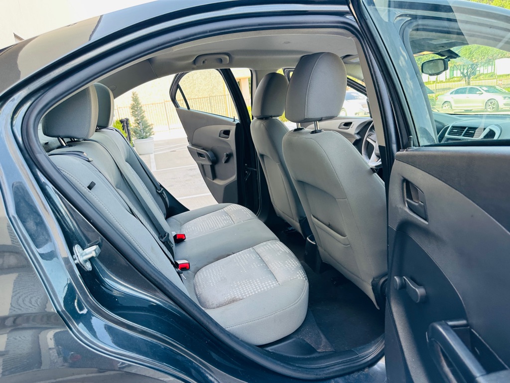 Photo 19 of this CHEVROLET SONIC