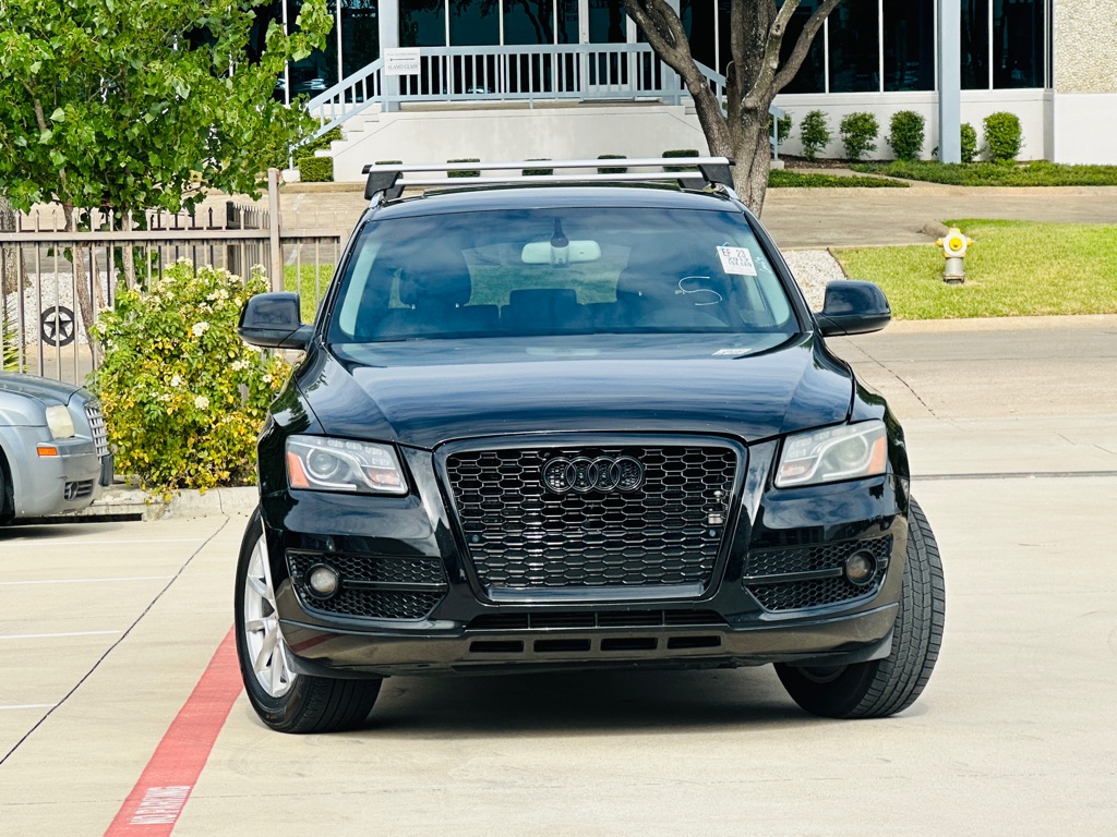 Photo 2 of this AUDI Q5