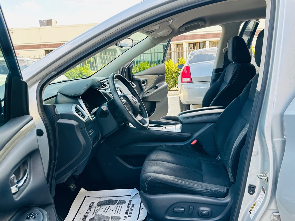 Photo 13 of this NISSAN MURANO
