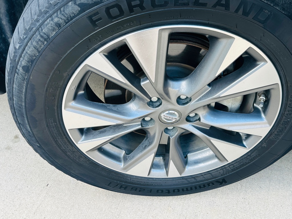 Photo 31 of this NISSAN MURANO