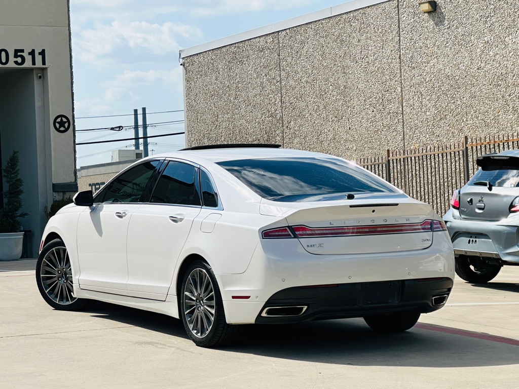 Photo 8 of this LINCOLN MKZ