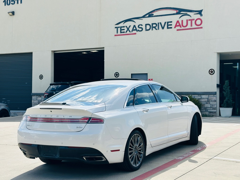 Photo 11 of this LINCOLN MKZ