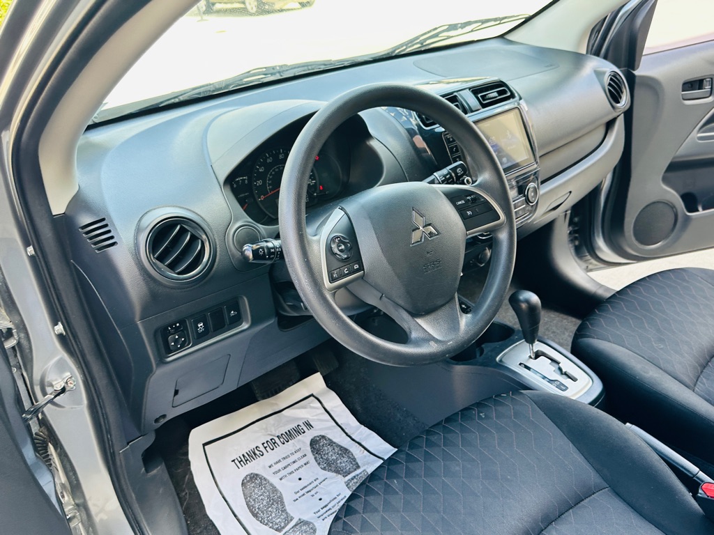 Photo 13 of this MITSUBISHI MIRAGE