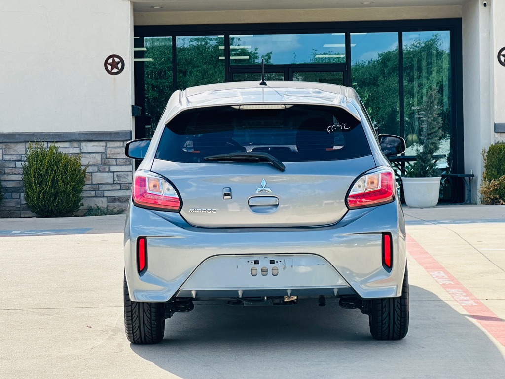 Photo 9 of this MITSUBISHI MIRAGE